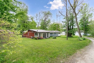 9 D Ave, Brackney, PA 18812