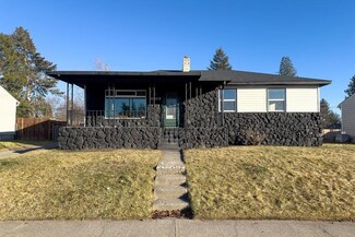 5520 N F St, Spokane, WA 99205