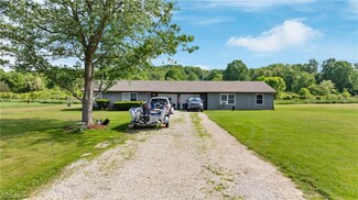 3152 Shaffer Rd, Atwater, OH 44201