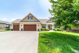 4308 Silver Valley Dr, Columbia, MO 65203