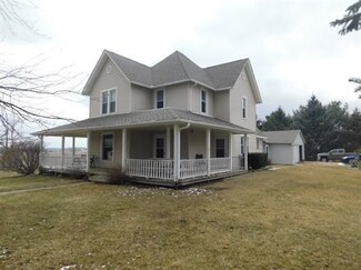 1135 Logan Ave, Tipton, IA 52772