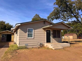 1310 Kell Blvd, Wichita Falls, TX 76301