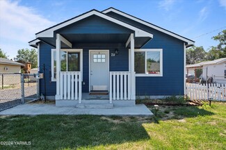 711 N 25th Ave, Yakima, WA 98902