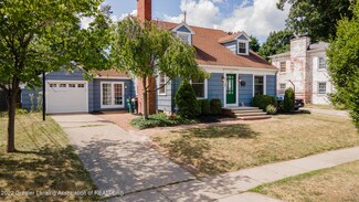513 Butterfield Dr, East Lansing, MI 48823