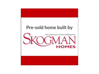 1215 Black Granite Rd NW, Cedar Rapids, IA 52405