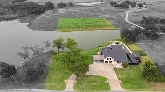 2402 Country Club Rd, Ennis, TX 75119