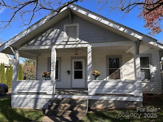 55 Mildred Ave, Asheville, NC 28806