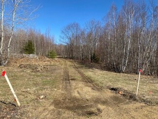 213 Greenview Dr, Loudon, NH 03307