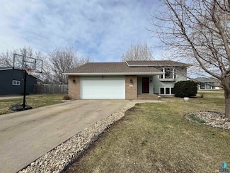 425 N Joseph Ave, Tea, SD 57064