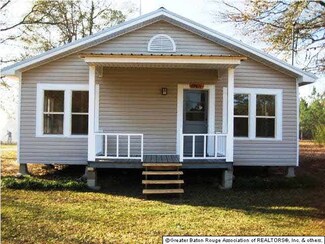 29811 Deer Ln, Holden, LA 70744