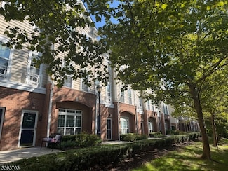 805 Deluca Rd, Belleville, NJ 07109