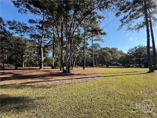 102 Winnai Ln, Guyton, GA 31312