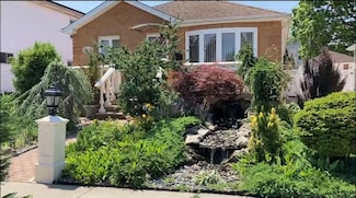 154-32 24th Rd, Whitestone, NY 11357