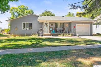 209 Cedar St, Snyder, NE 68664