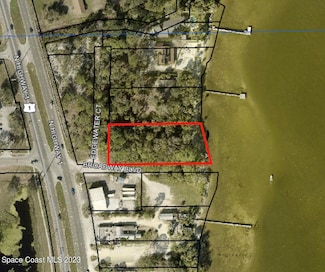 5400 Edgewater Ct, Sharpes, FL 32927