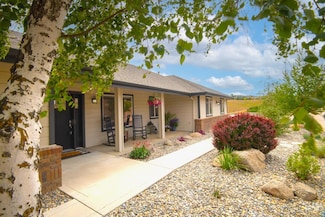 26700 Skyline Dr, Tehachapi, CA 93561