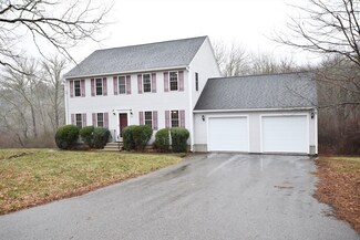 60 Cedar St, Middleboro, MA 02346