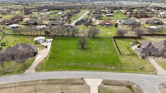 13033 Willow Crossing Dr, Fort Worth, TX 76052