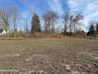 5655 Olive Tree Ln, Monclova, OH 43542