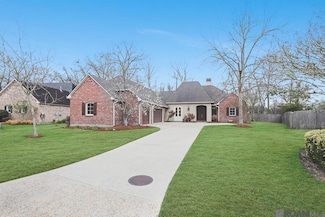 2969 Laurel Plantation Ave, Baton Rouge, LA 70820