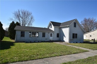 5131 U S 40, Straughn, IN 47387