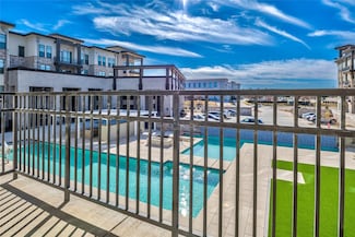 2700 Old Denton Rd Unit 2217, Carrollton, TX 75007