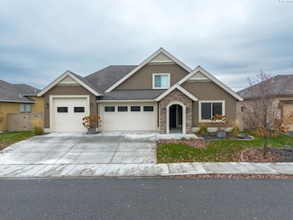 2260 Copperleaf St, Richland, WA 99354