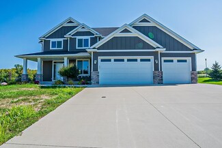959 Ancaster Place NE, Byron, MN 55920
