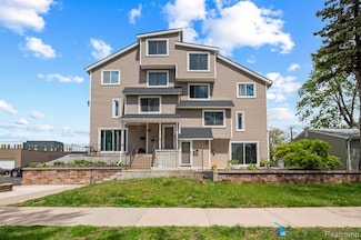 575 E Troy St, Ferndale, MI 48220