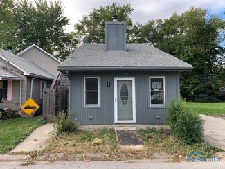 115 E Harbor View Dr, Harbor View, OH 43434