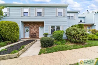 7 Jeanette Ct, Jamesburg, NJ 08831