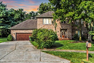 382 Allison Ct, Greenwood, IN 46142