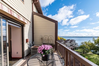 404 S Blount St Unit 307, Madison, WI 53703