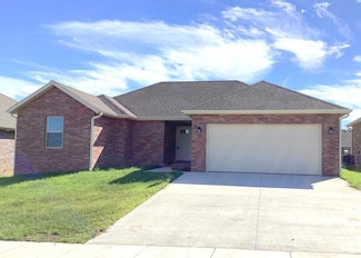 3800 W Riley St, Bolivar, MO 65613