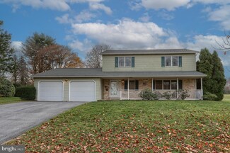 422 Cherry Dr, Hershey, PA 17033