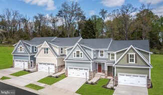 6012 Lancing Dr, Sykesville, MD 21784