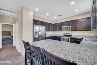 2049 N 77th Dr, Phoenix, AZ 85035