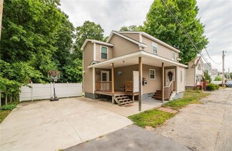 27 Hillside Ave, Johnston, RI 02919