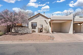3238 La Paz Ln, Santa Fe, NM 87507