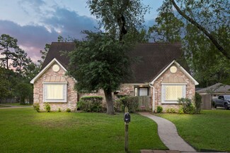 4703 Christopher Place, Houston, TX 77066