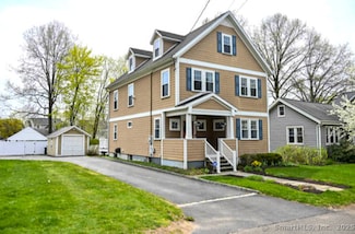 33 Myrtle St, Norwalk, CT 06855