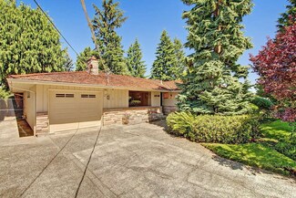1630 SW 168th St, Normandy Park, WA 98166