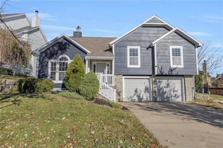 9304 W 124th Terrace, Overland Park, KS 66213