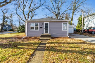 1401 Ridgewood Ave, Ames, IA 50010