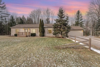 2492 S Towerline Rd, Whittemore, MI 48770