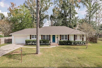 275 E Riveroaks Dr, Baton Rouge, LA 70815