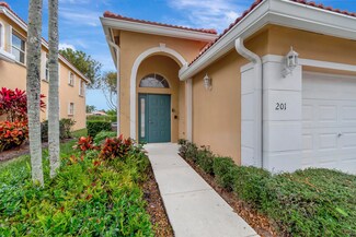 12486 Crystal Pointe Dr Unit 201, Boynton Beach, FL 33437