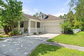 6886 Sundrop St, Harmony, FL 34773
