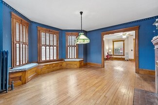88 Maple St, Gardner, MA 01440