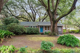 930 Julia St, Charleston, SC 29412